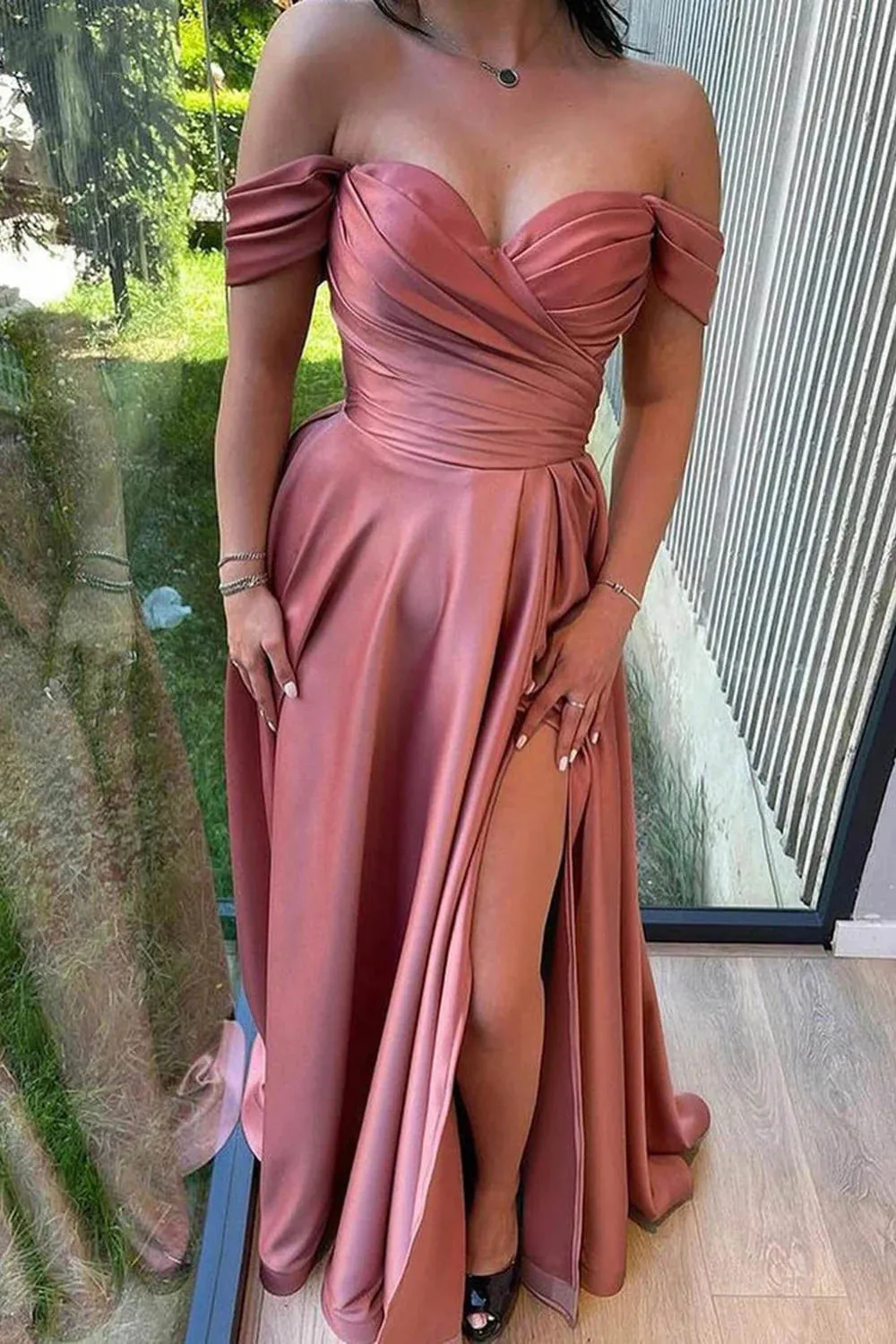 A-Line Off-the-Shoulder Sweetheart Prom Dresses Bridesmaid Dress With Slit