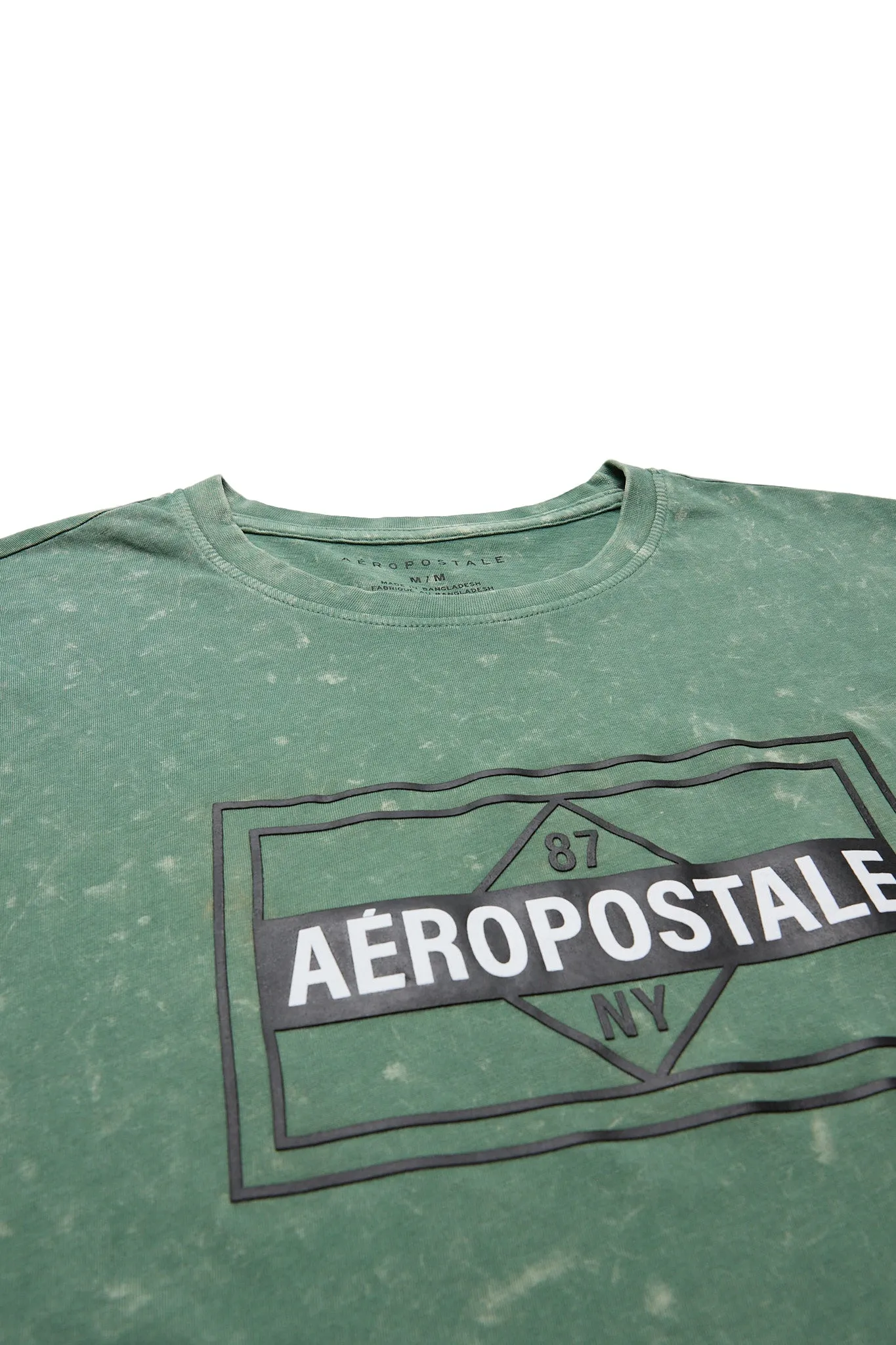 AERO Diamond HD Graphic Acid Wash Tee