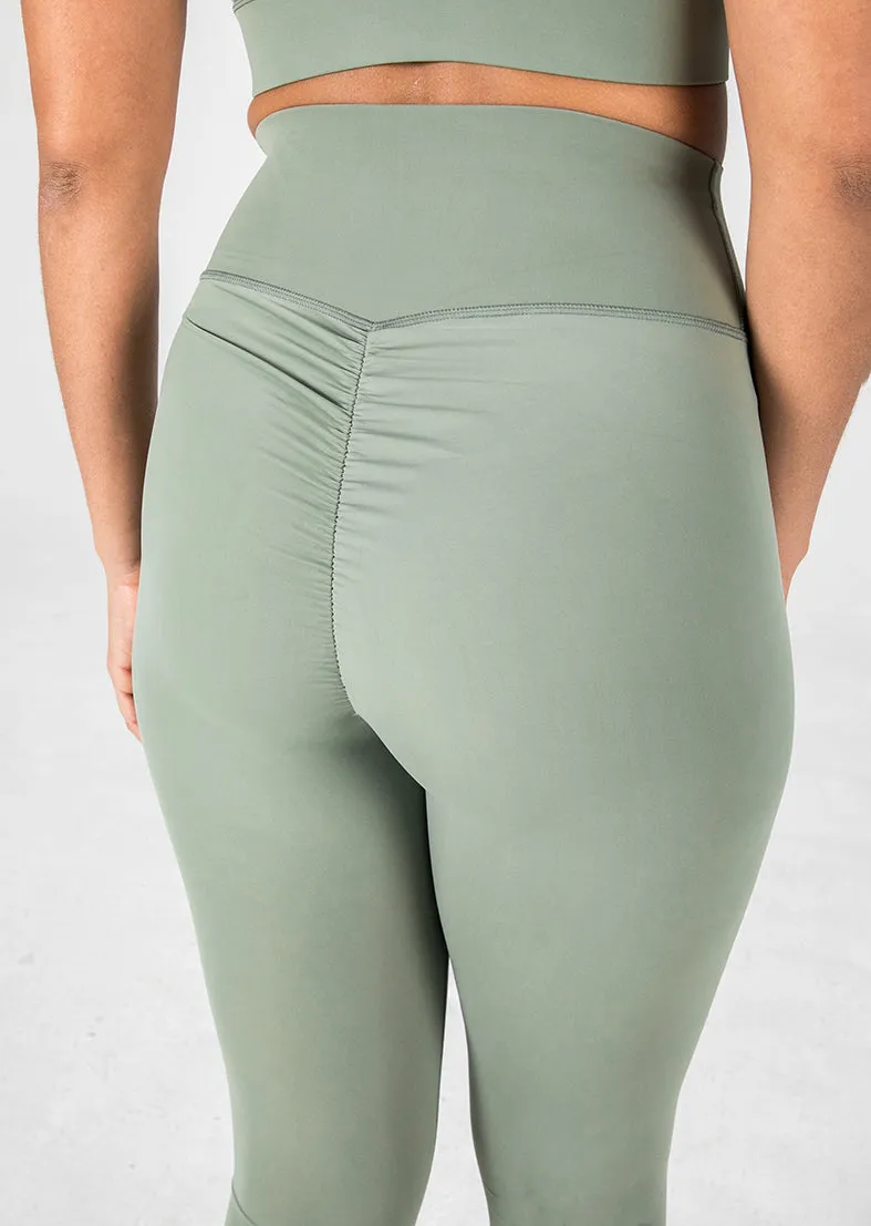 Elevate Glide Scrunch Bum Legging Khaki FINAL SALE