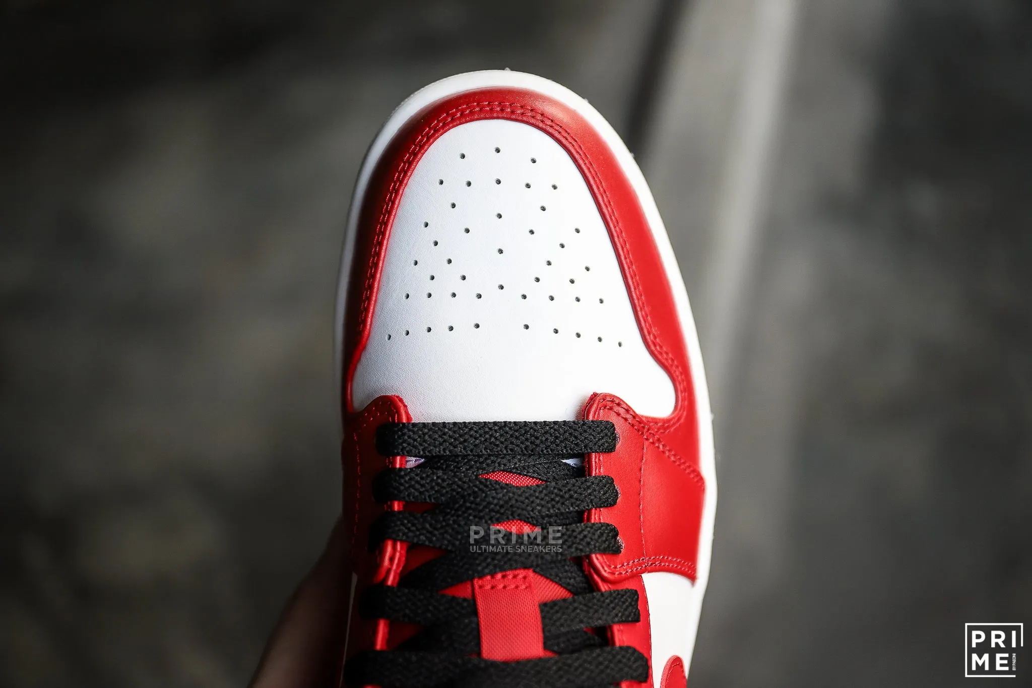 Nike Air Jordan 1 Low 'Bulls' (553558 163)