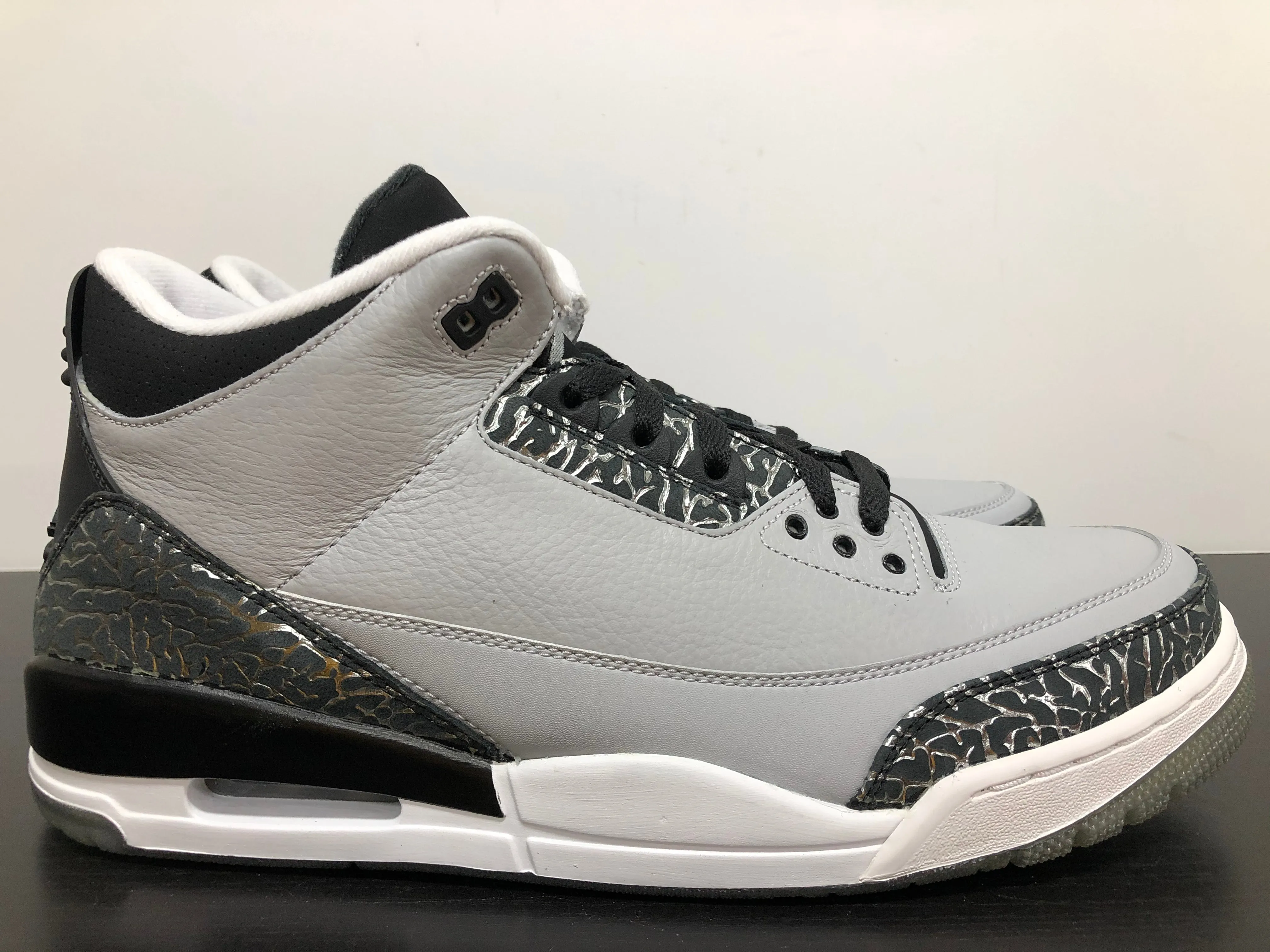 Nike Air Jordan 3 Wolf Grey