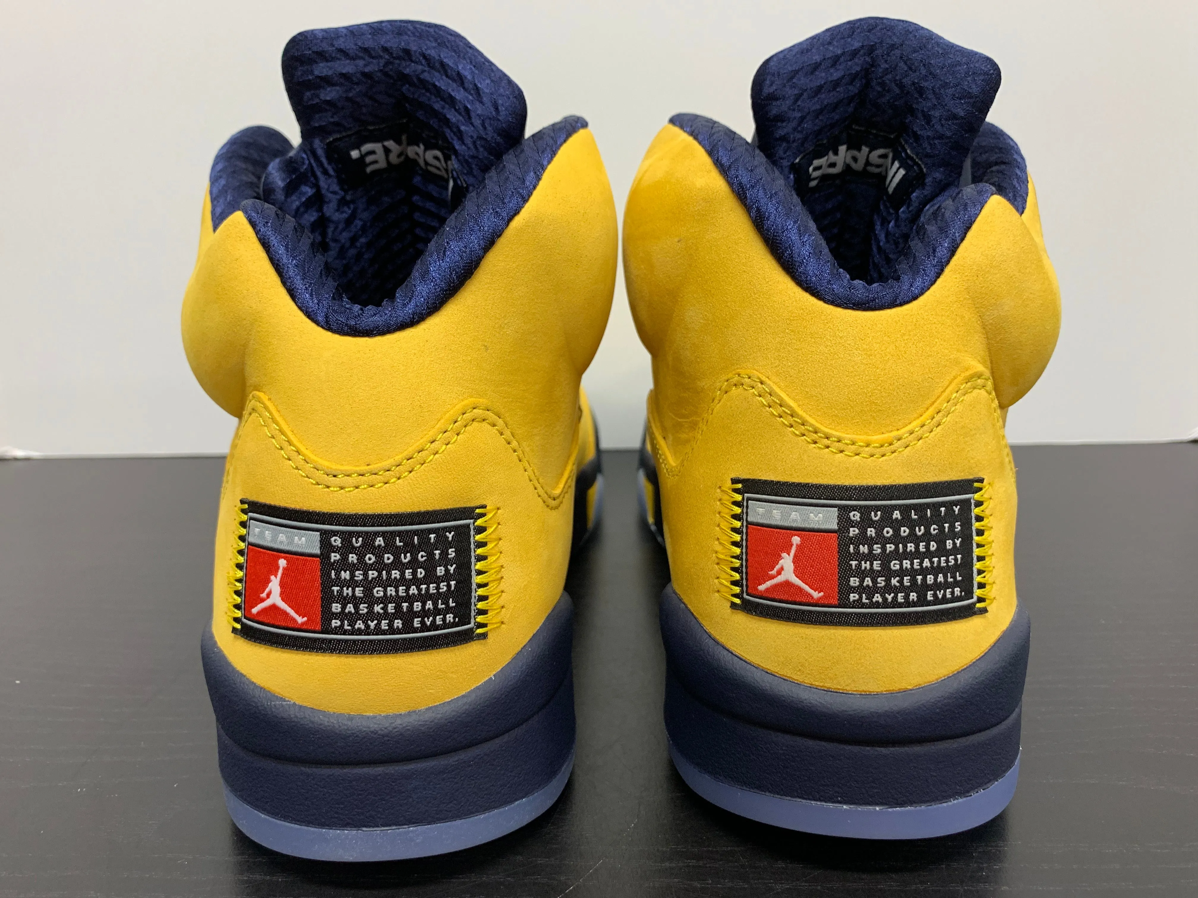 Nike Air Jordan 5 Michigan