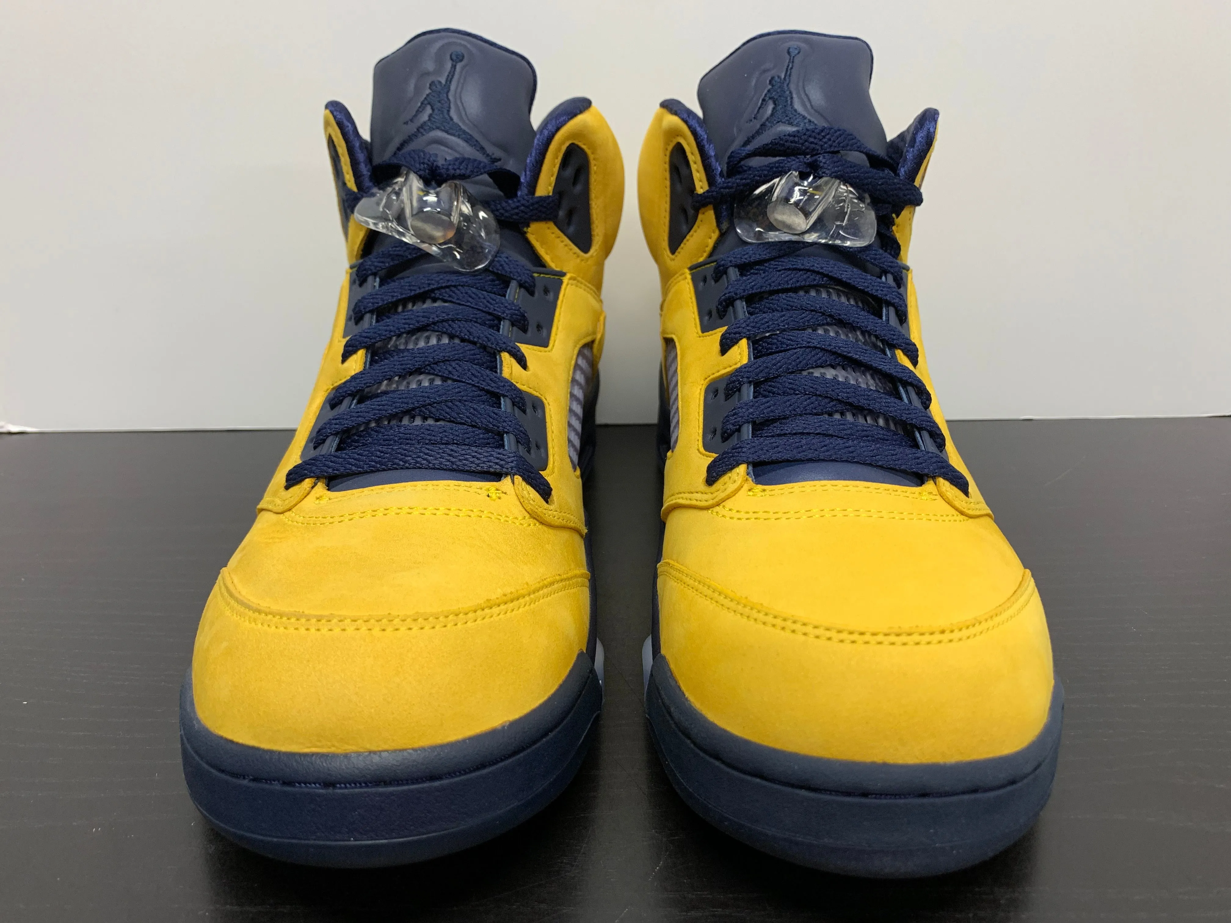 Nike Air Jordan 5 Michigan