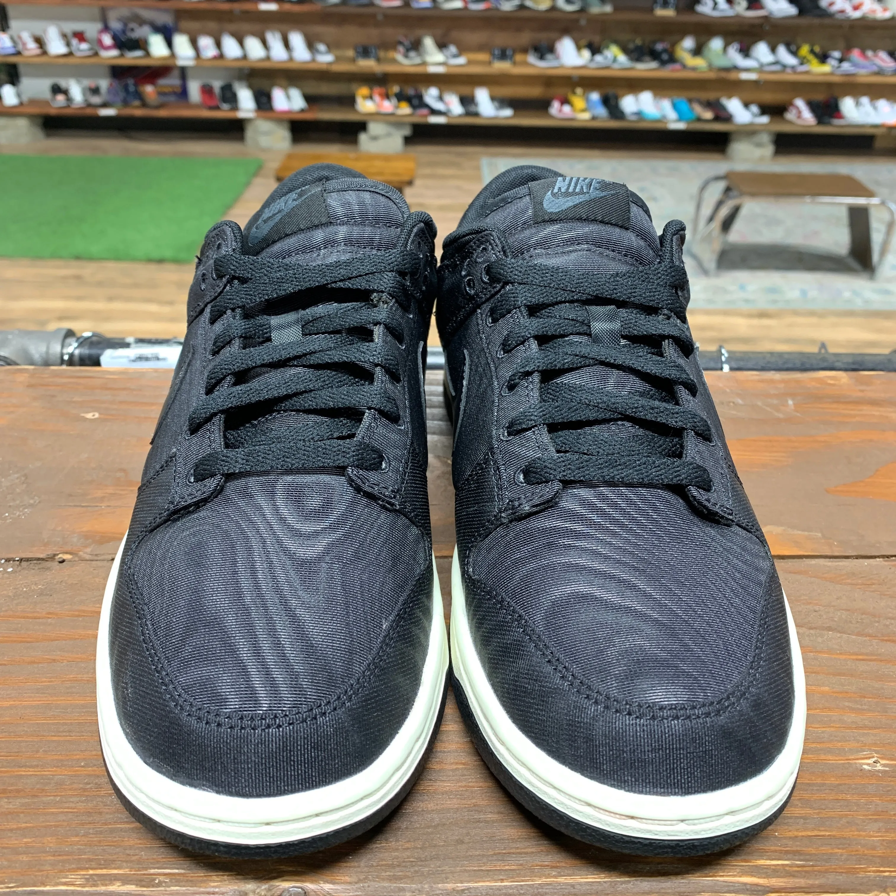 Nike Dunk Low 'Black Canvas' Size 9.5